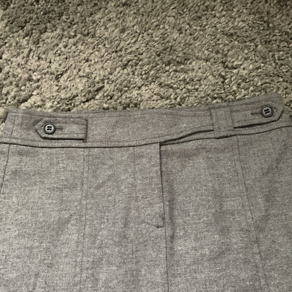 New theory a line wool knit skirt in new condition - Picture 2 of 6